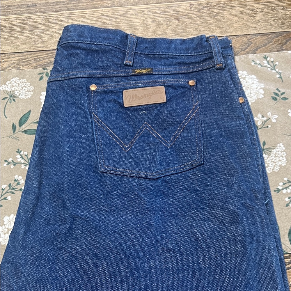 Wrangler Men's Deep Blue‎ Relaxed Jeans 46 X 32 100% Cotton Western Wear